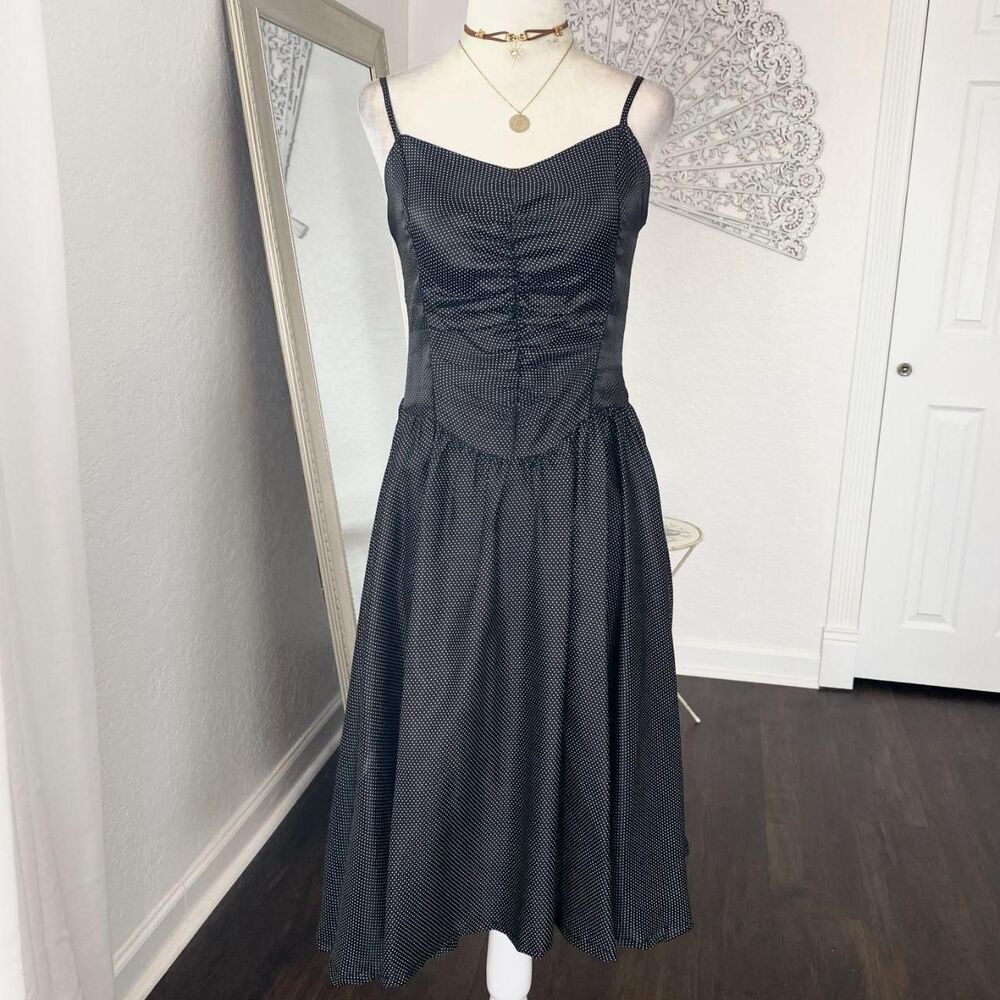Rare Vintage Cinched Corset Style Black & White Polkadot Midi A-line Dress 80s